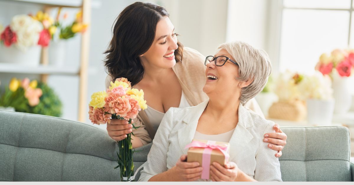 Muttertags-Geschenkguide 2025: Liebevolle & Kuschelige Ideen von KomfortKissen.de