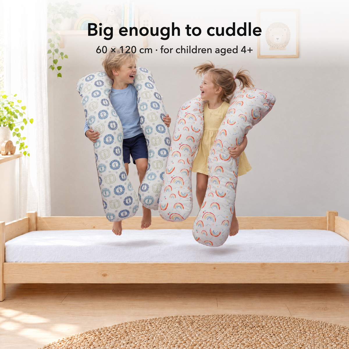 Lion – Size 60 × 120 cm compared with children